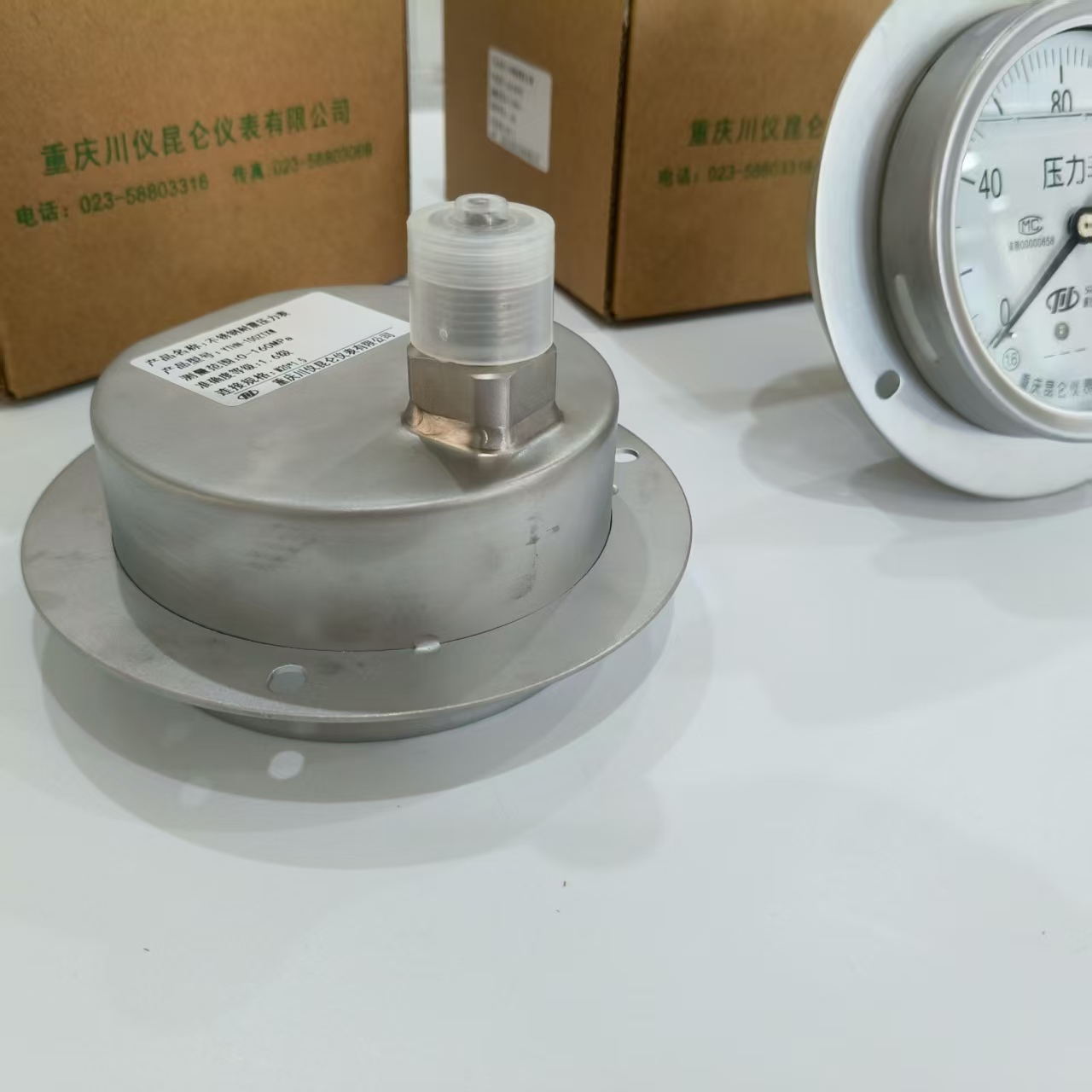 川仪压力表，轴向带前边，耐震充油5.jpg